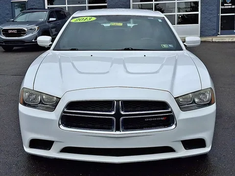 2013 Dodge Charger SE RWD Automatic