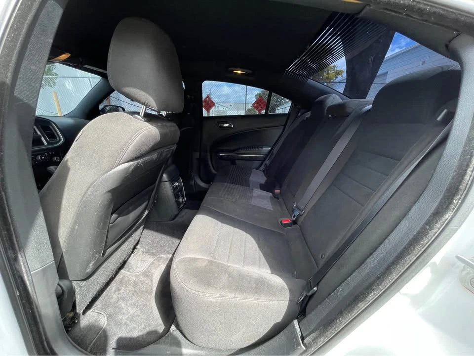 2013 Dodge Charger 7th Gen - Image 5 of 12