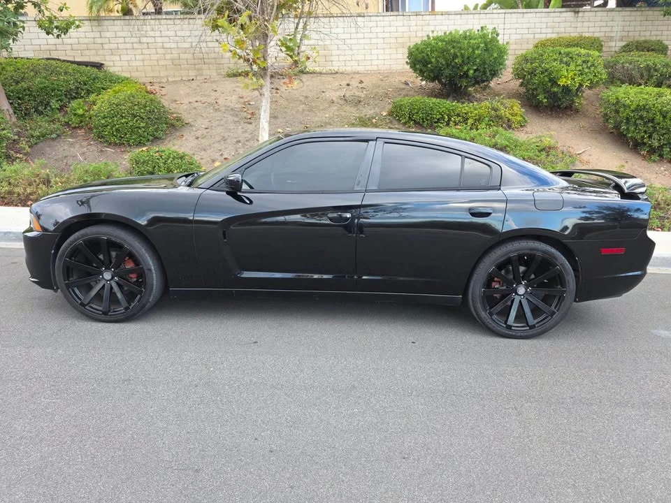 2013 Dodge Charger 7th Gen - Image 14 of 19
