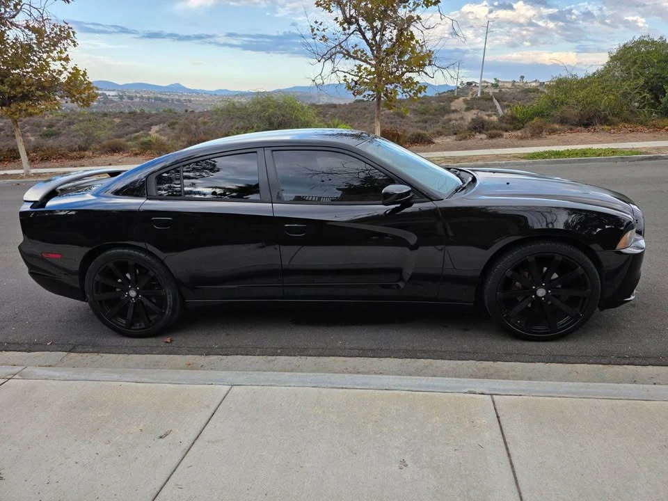 2013 Dodge Charger 7th Gen - Image 5 of 19