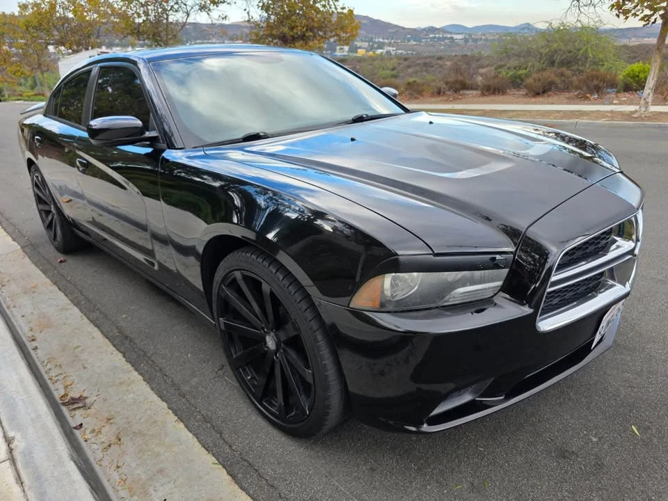 2013 Dodge Charger 7th Gen - Image 6 of 19