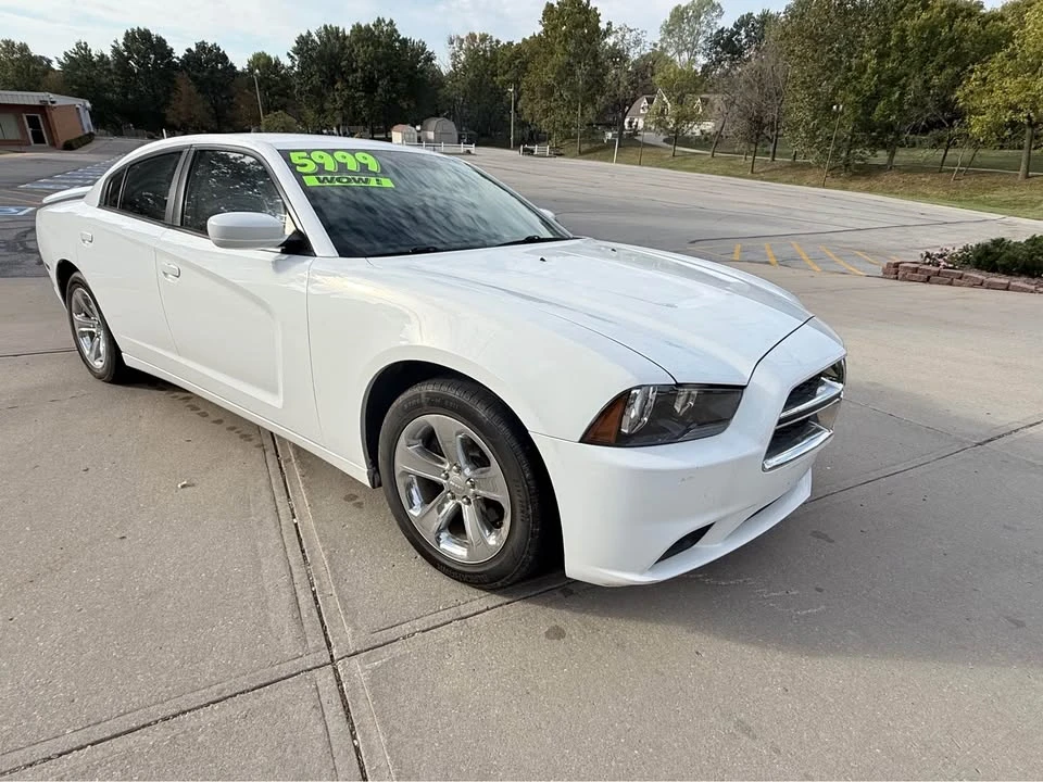 2013 Dodge Charger 7th Gen - Image 10 of 20