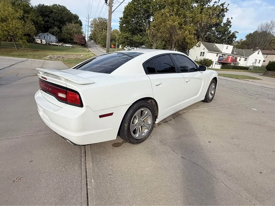 2013 Dodge Charger 7th Gen - Image 7 of 20