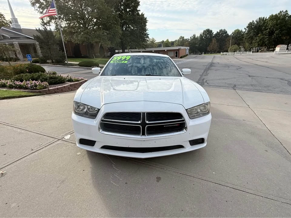 2013 Dodge Charger 7th Gen - Image 11 of 20