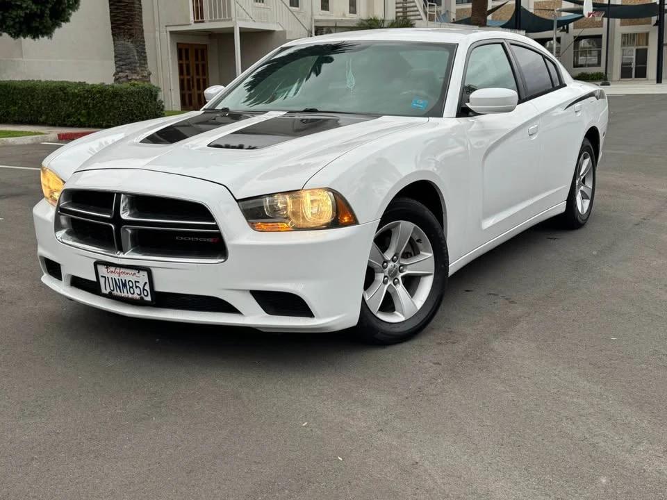 2013 Dodge Charger 7th Gen - Image 7 of 15
