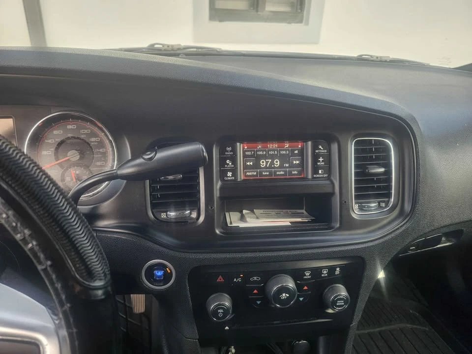 2013 Dodge Charger 7th Gen - Image 5 of 17