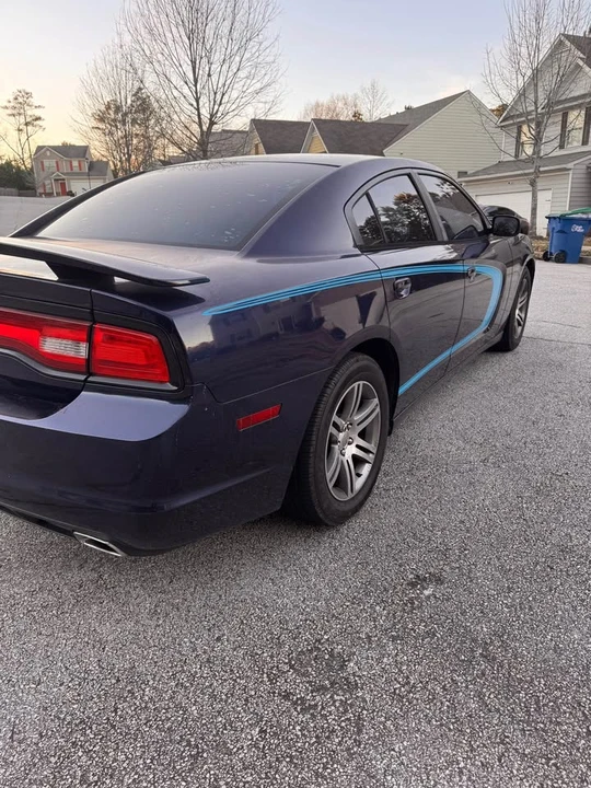 2013 Dodge Charger 7th Gen - Image 4 of 8