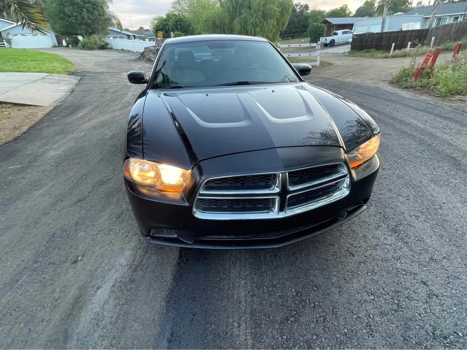 2013 Dodge Charger 7th Gen - Image 4 of 7