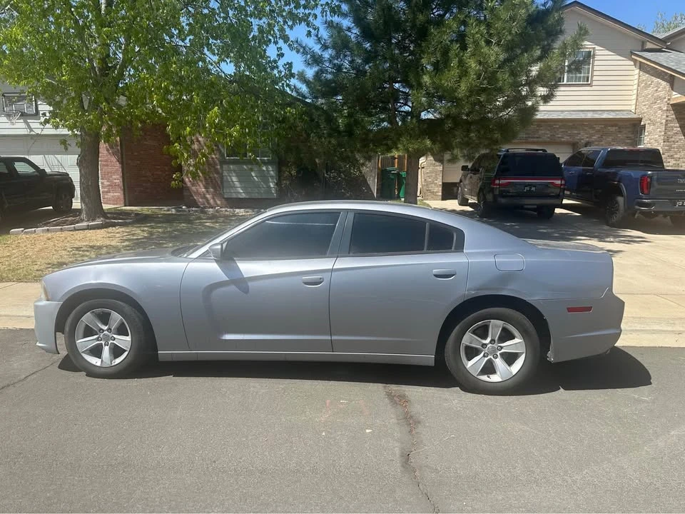 2013 Dodge Charger 7th Gen - Image 2 of 10