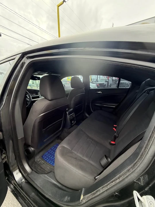 2013 Dodge Charger 7th Gen - Image 10 of 19