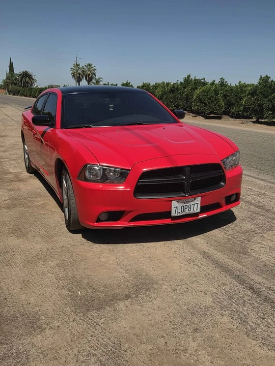 2013 Dodge Charger 7th Gen - Image 4 of 6