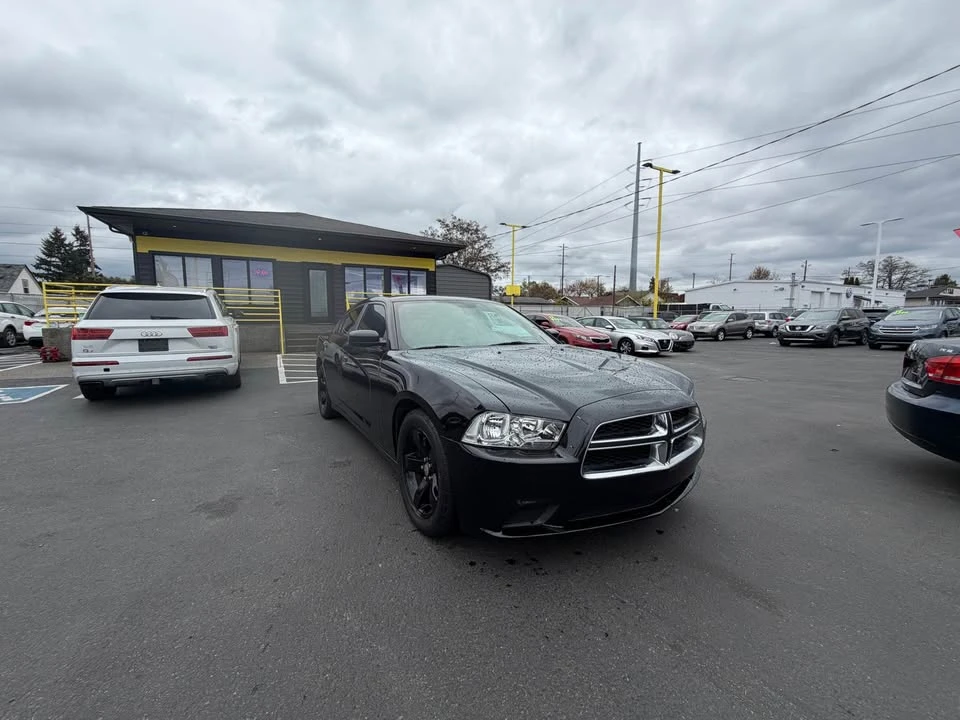 2013 Dodge Charger 7th Gen - Image 3 of 18
