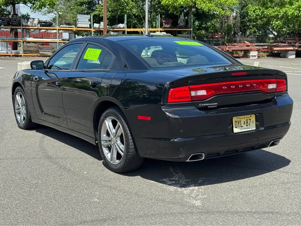 2013 Dodge Charger 7th Gen - Image 6 of 11