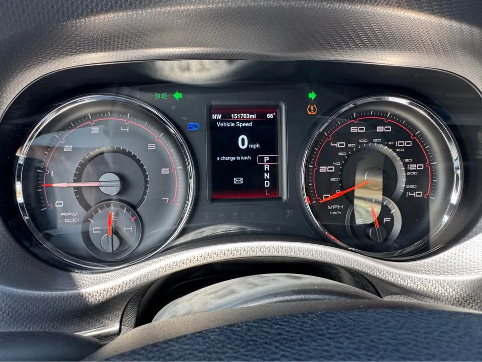2013 Dodge Charger 7th Gen - Image 2 of 11