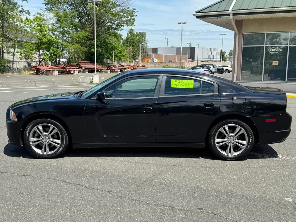 2013 Dodge Charger 7th Gen - Image 5 of 11