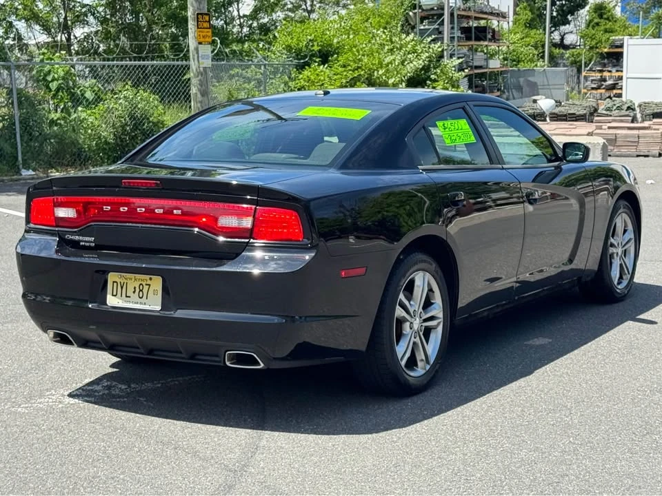 2013 Dodge Charger 7th Gen - Image 8 of 11