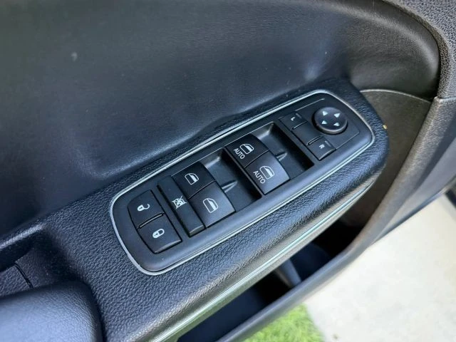 2013 Dodge Charger 7th Gen - Image 6 of 18