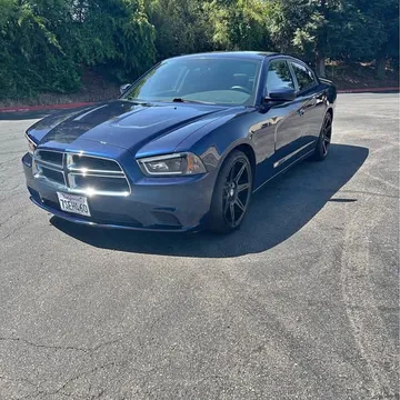 2013 Dodge Charger SE Sedan