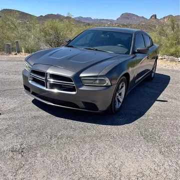 2013 Dodge Charger SE Sedan 4D