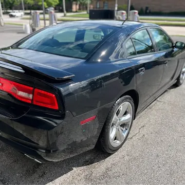 2013 Dodge Charger SE