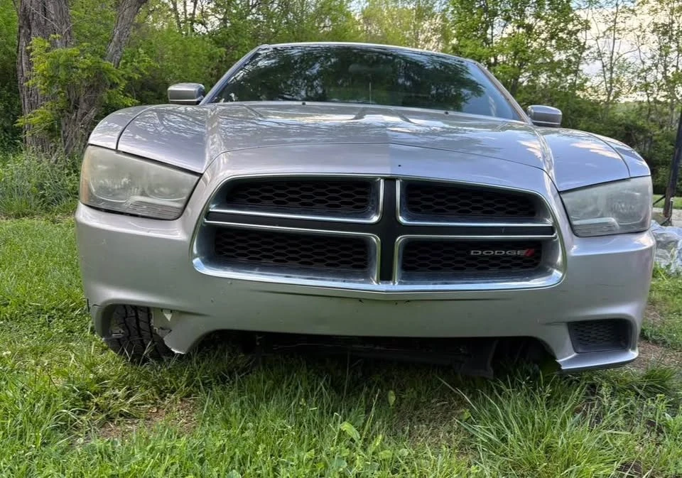 2013 Dodge Charger 7th Gen - Image 2 of 4