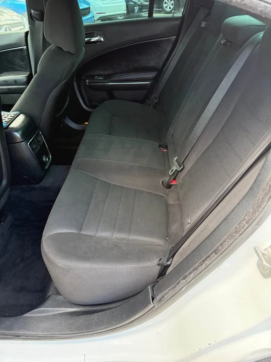 2013 Dodge Charger 7th Gen - Image 11 of 13