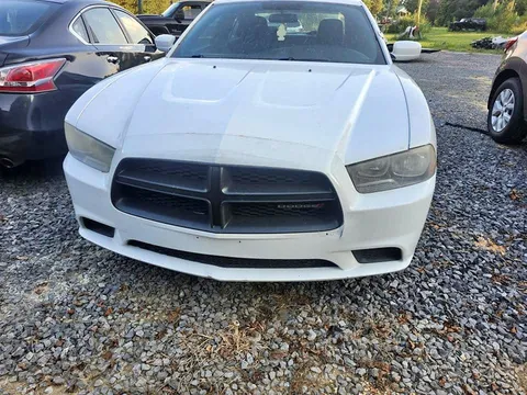 2013 Dodge Charger SE Sedan 4D