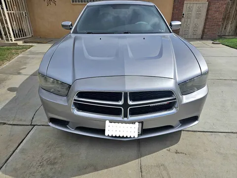 2013 Dodge Charger SE Sedan 4D