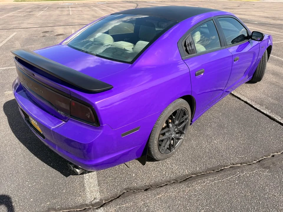2013 Dodge Charger 7th Gen - Image 2 of 7