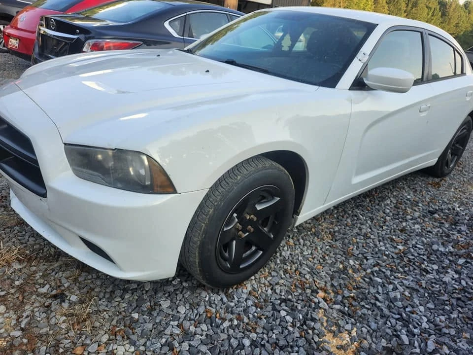 2013 Dodge Charger 7th Gen - Image 4 of 11