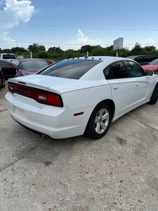 2013 Dodge Charger 7th Gen - Image 3 of 13