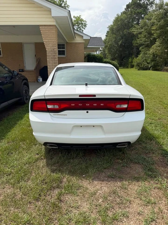 2013 Dodge Charger 7th Gen - Image 4 of 14