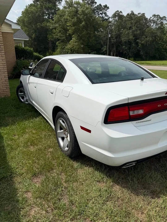 2013 Dodge Charger 7th Gen - Image 5 of 14