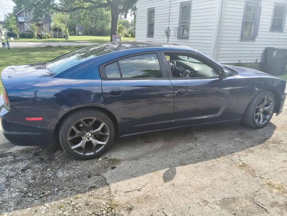 2013 Dodge Charger 7th Gen - Image 5 of 16