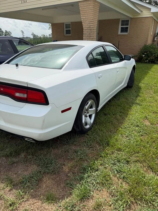 2013 Dodge Charger 7th Gen - Image 3 of 14