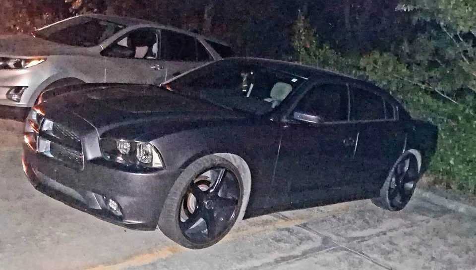 2013 Dodge Charger 7th Gen - Image 3 of 3