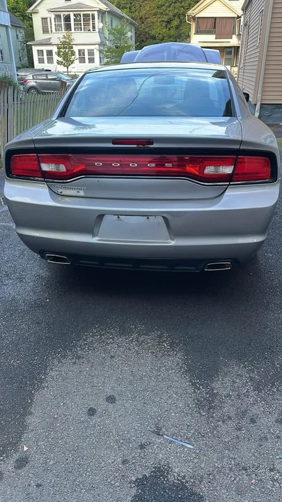 2013 Dodge Charger 7th Gen - Image 2 of 8