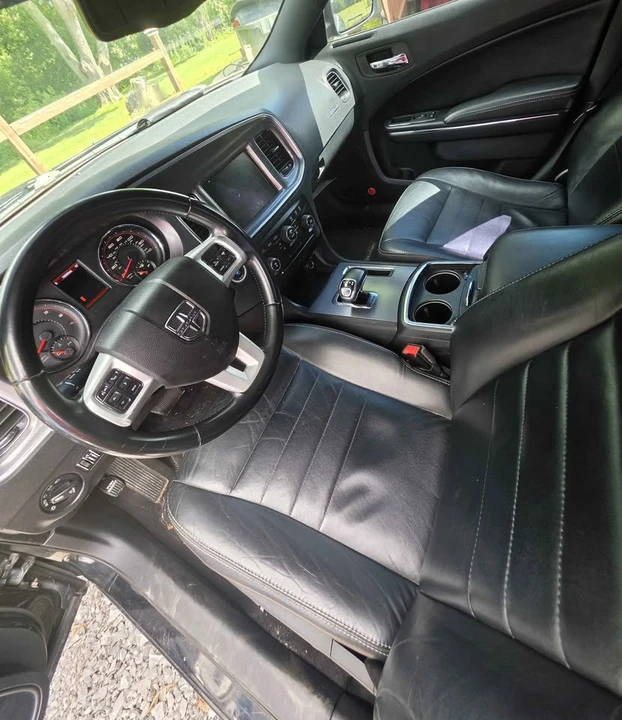 2013 Dodge Charger 7th Gen - Image 6 of 6