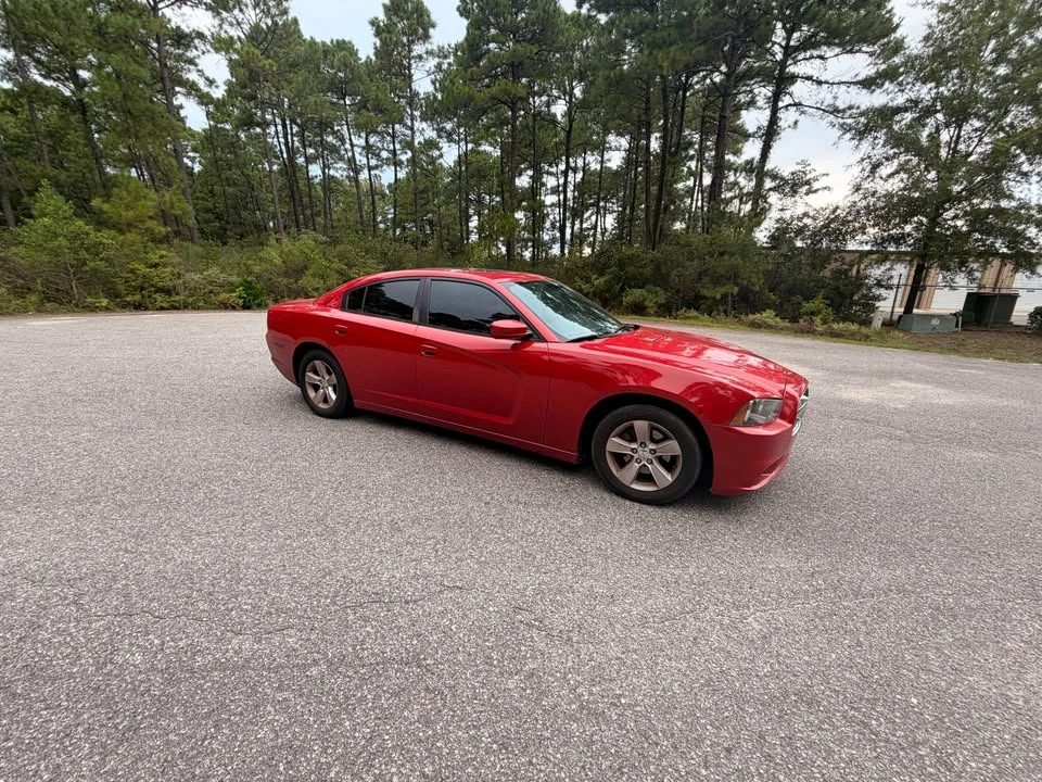 2013 Dodge Charger 7th Gen - Image 3 of 8