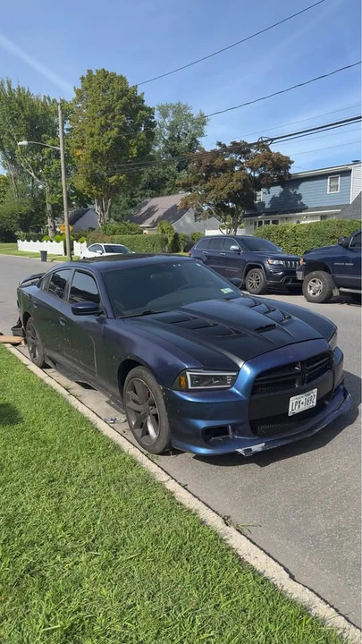 2013 Dodge Charger 7th Gen - Image 3 of 10
