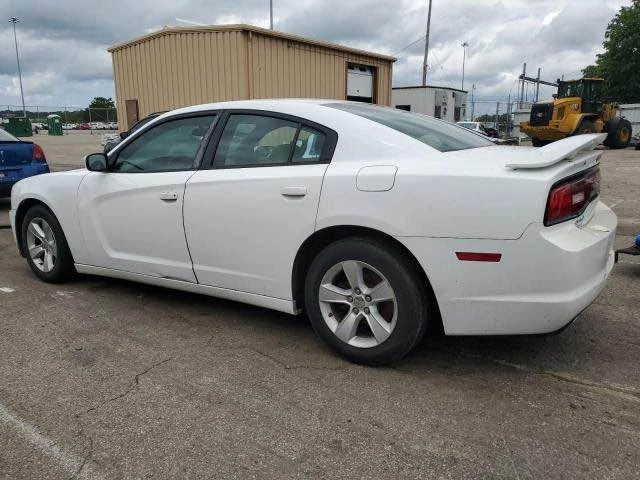 2013 Dodge Charger 7th Gen - Image 3 of 10