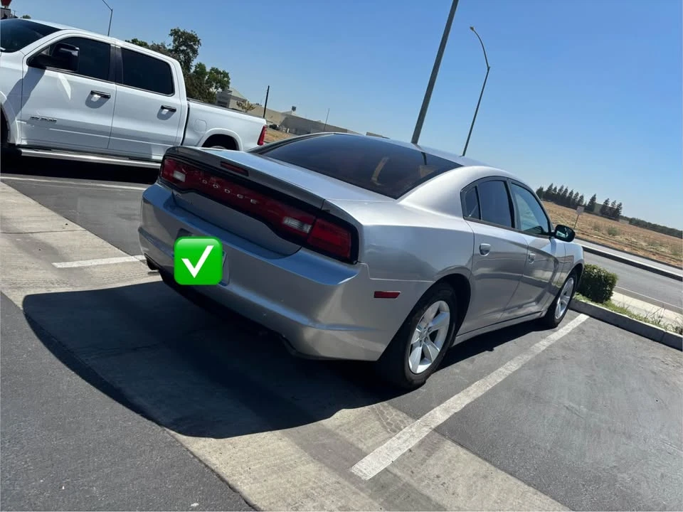 2013 Dodge Charger 7th Gen - Image 2 of 11