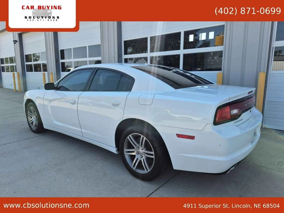 2013 Dodge Charger 7th Gen - Image 3 of 13