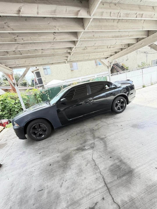 2013 Dodge Charger 7th Gen - Image 4 of 5