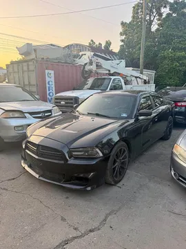 2013 Dodge Charger SE Sedan 4D