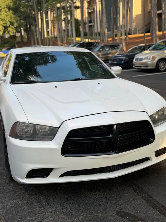 2013 Dodge Charger 7th Gen - Image 3 of 17