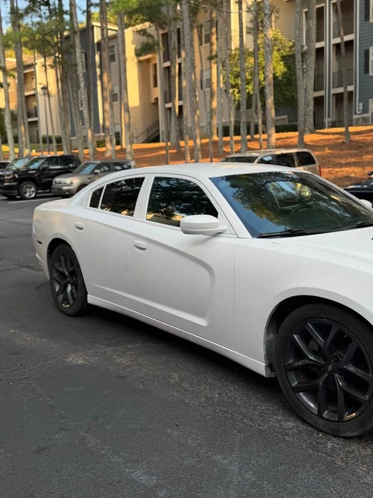 2013 Dodge Charger 7th Gen - Image 5 of 17