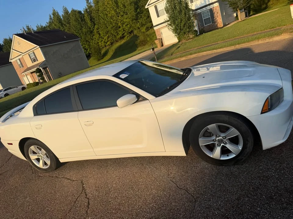 2013 Dodge Charger 7th Gen - Image 2 of 6