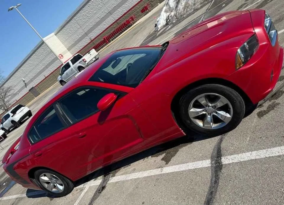 2013 Dodge Charger 7th Gen - Image 3 of 3