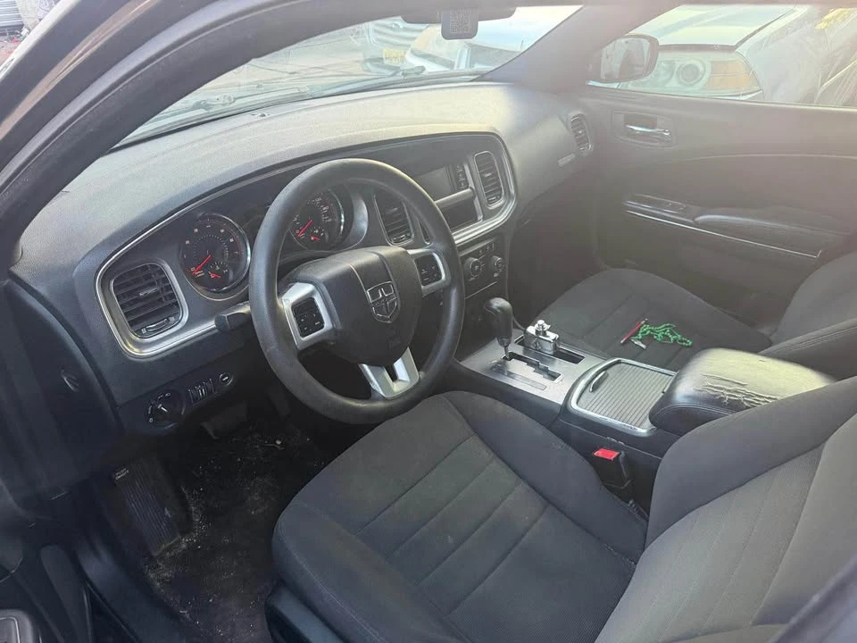 2013 Dodge Charger 7th Gen - Image 3 of 8